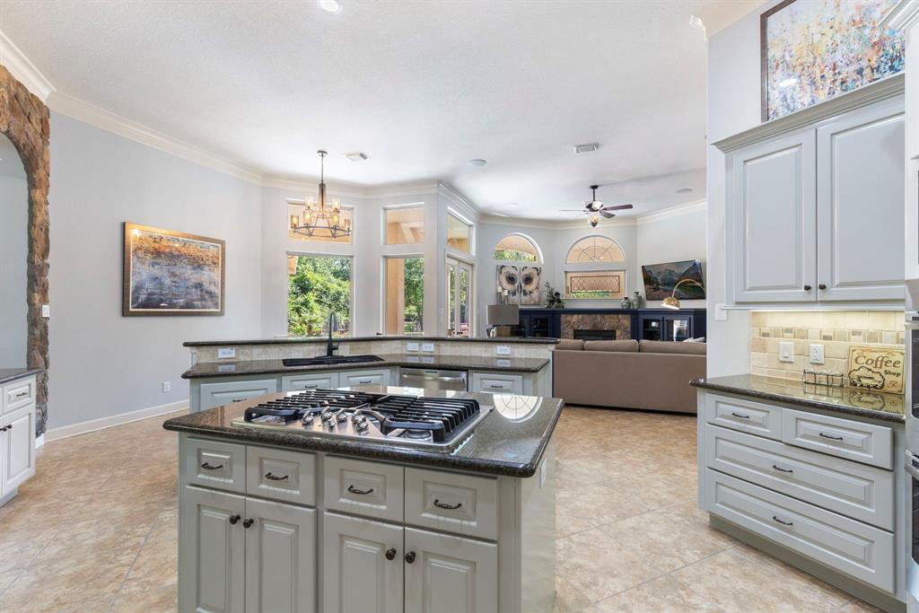 Photo 19 of 29 of 26122 Crown Ranch Boulevard house