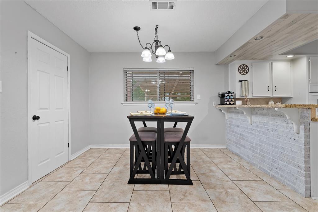 227 Oak Hollow Street, Conroe, Texas image 12