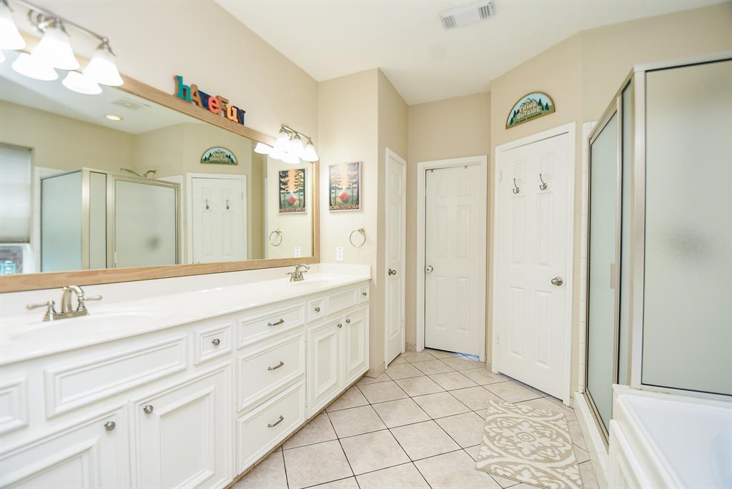 19707 Powerscourt Drive, Humble, Texas image 14