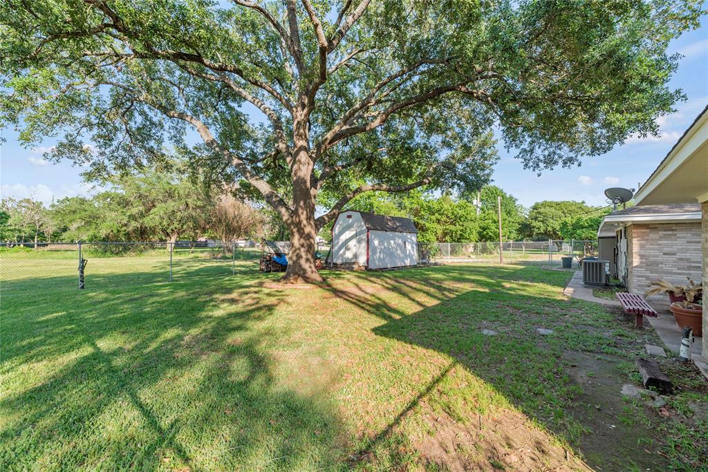 1262 Fm 359 Road, Brookshire, Texas image 13