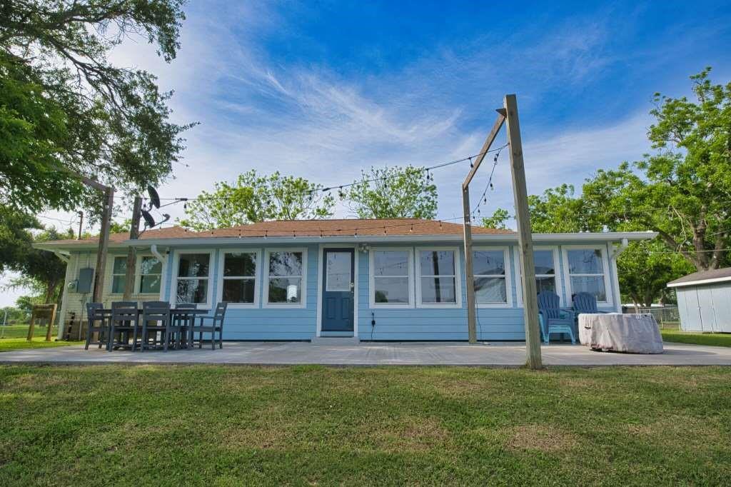 450 County Road 206, Sargent, Texas image 35