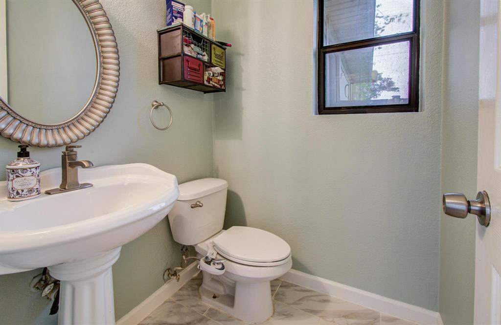 3809 September Drive, Baytown, Texas image 17