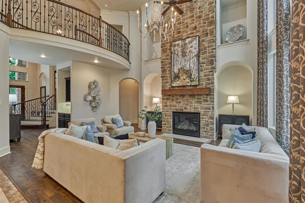 115 Windfair Loop