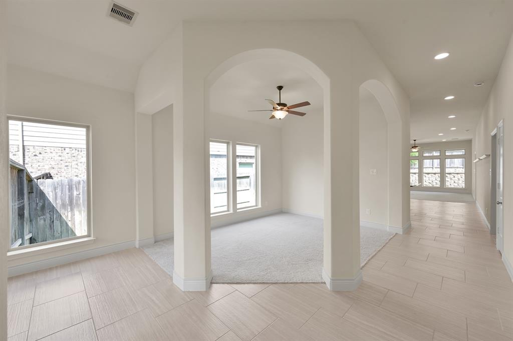 122 Kinnerly Peak Place