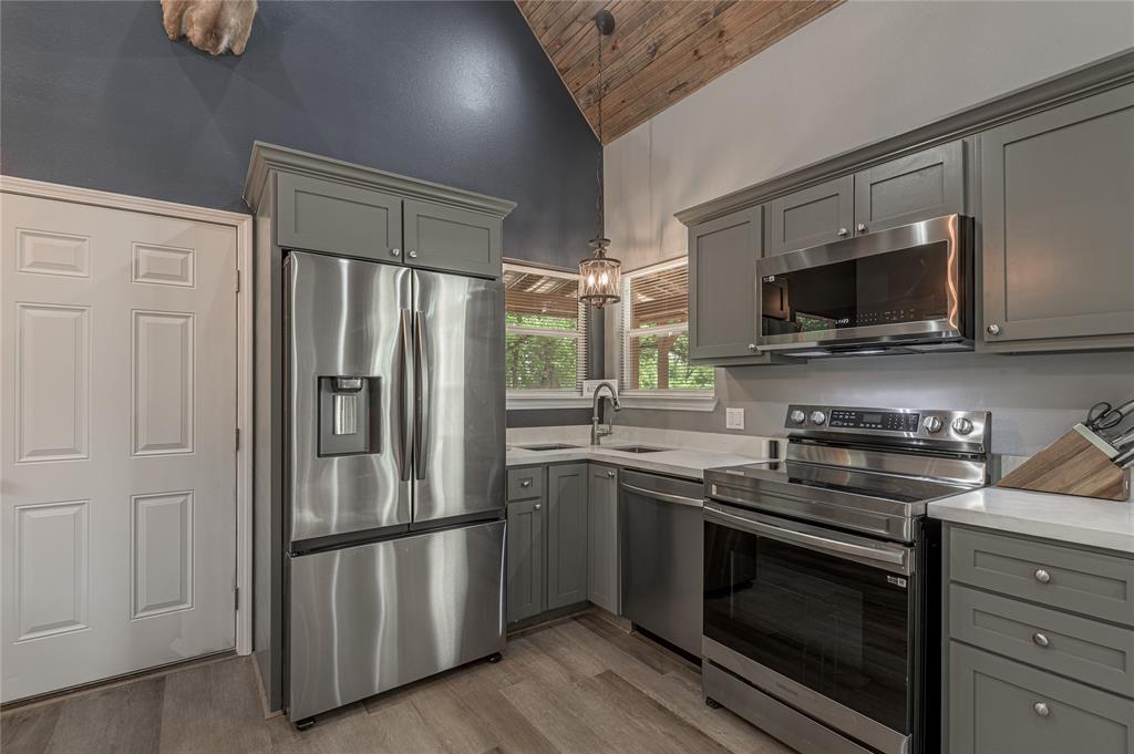 4785 Us-287, Crockett, Texas image 32
