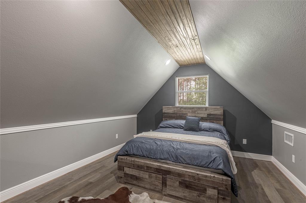 4785 Us-287, Crockett, Texas image 39