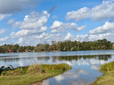 A home in Conroe