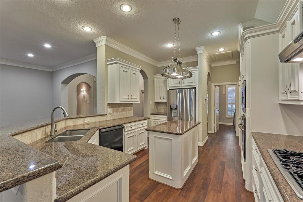 18 Monterrey Cove, Montgomery, Texas image 23