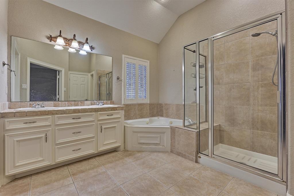 18 Monterrey Cove, Montgomery, Texas image 28