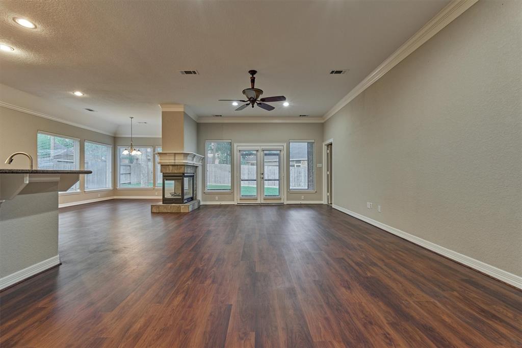 18 Monterrey Cove, Montgomery, Texas image 14