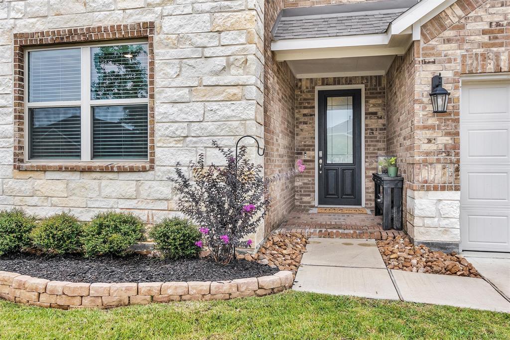 1081 Clearwood Drive