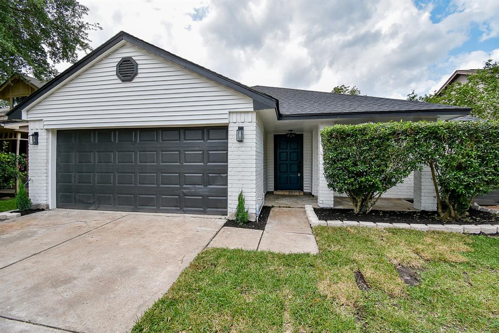 2012 Hickory Glen Drive, Missouri City, Texas image 2