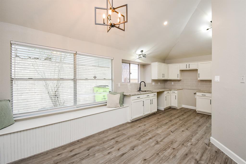 2012 Hickory Glen Drive, Missouri City, Texas image 13