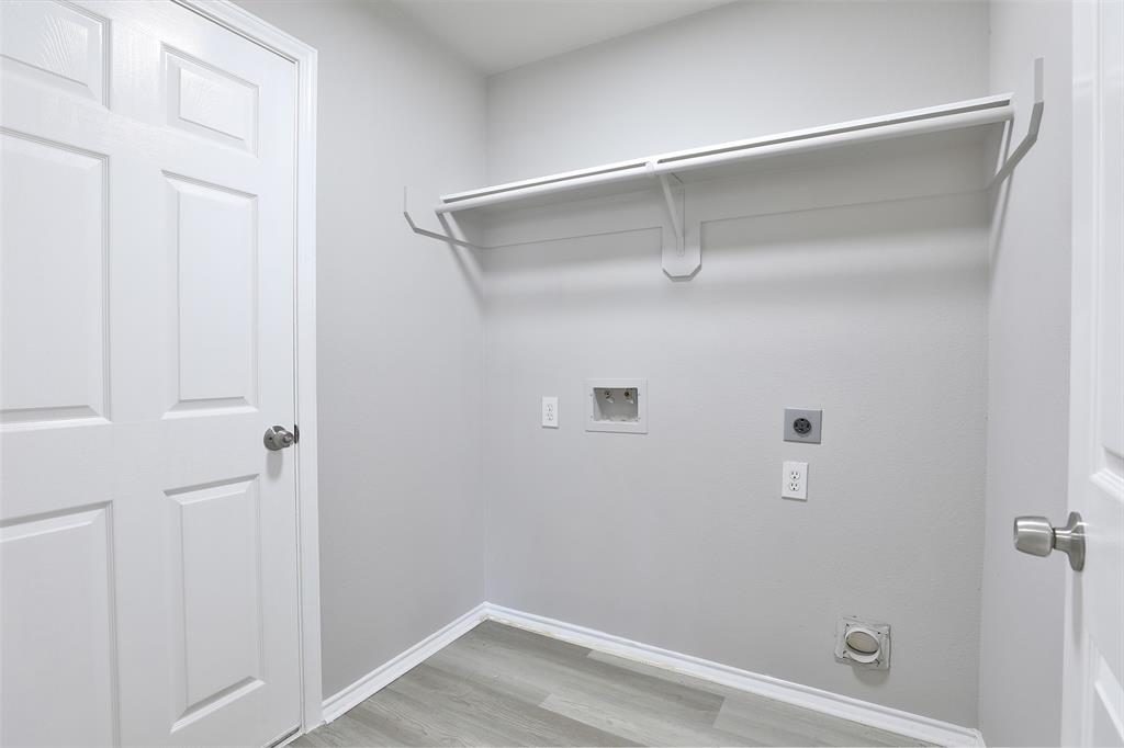 26870 Kings Crescent Drive, Kingwood, Texas image 13