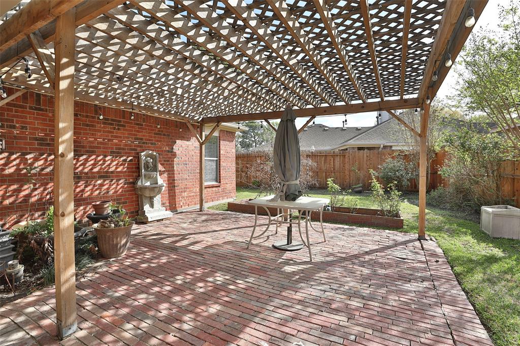 26870 Kings Crescent Drive, Kingwood, Texas image 24