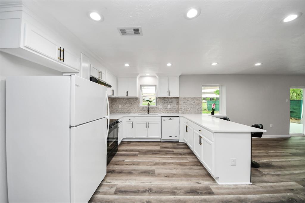 9414 Pipestone Street, Houston, Texas image 14