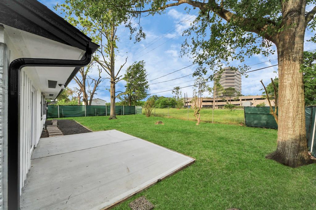 9414 Pipestone Street, Houston, Texas image 32