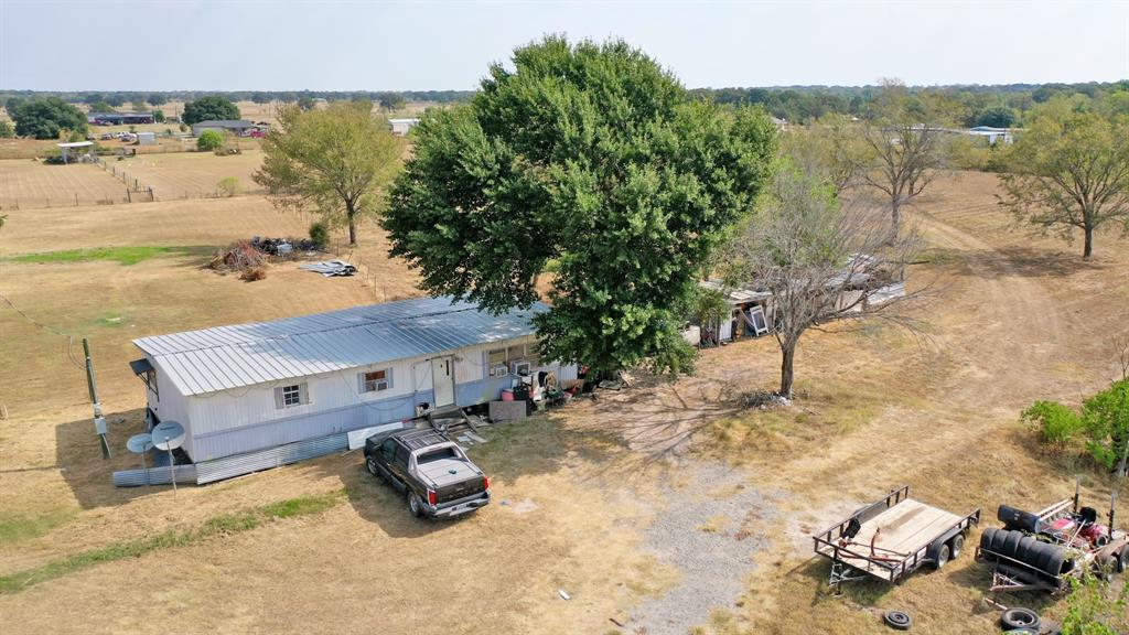 1727 Mustang Loop, Madisonville, Texas image 11