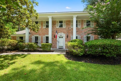 Photo of 595 Longwood Lane, Conroe, TX 77302 (MLS # 31336545)