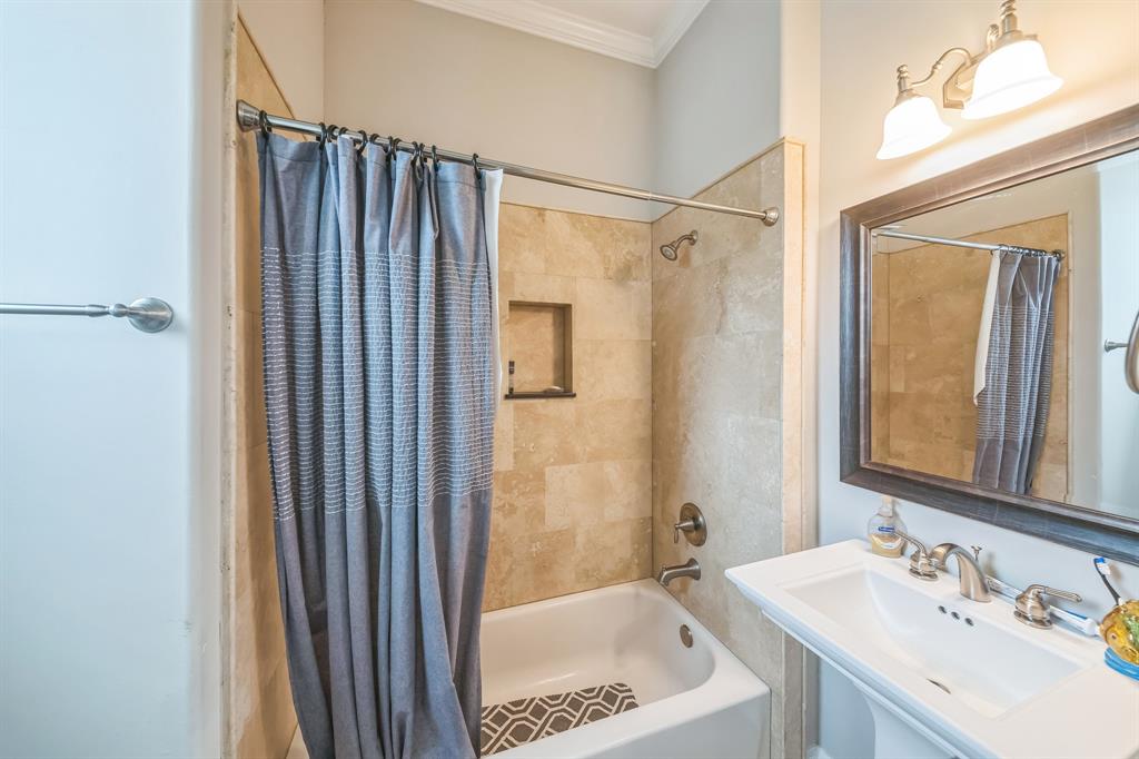 4718 Sunshine Drive Drive, Sugar Land, Texas image 22