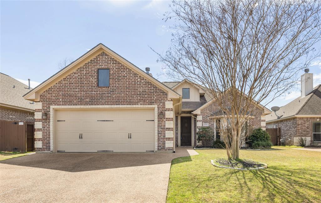 4244 Rocky Rhodes Drive, College Station, Texas image 1