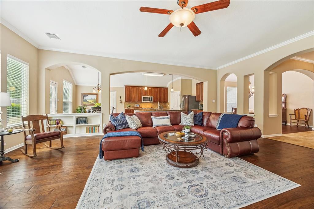 3014 Ivydale Road, Pearland, Texas image 11