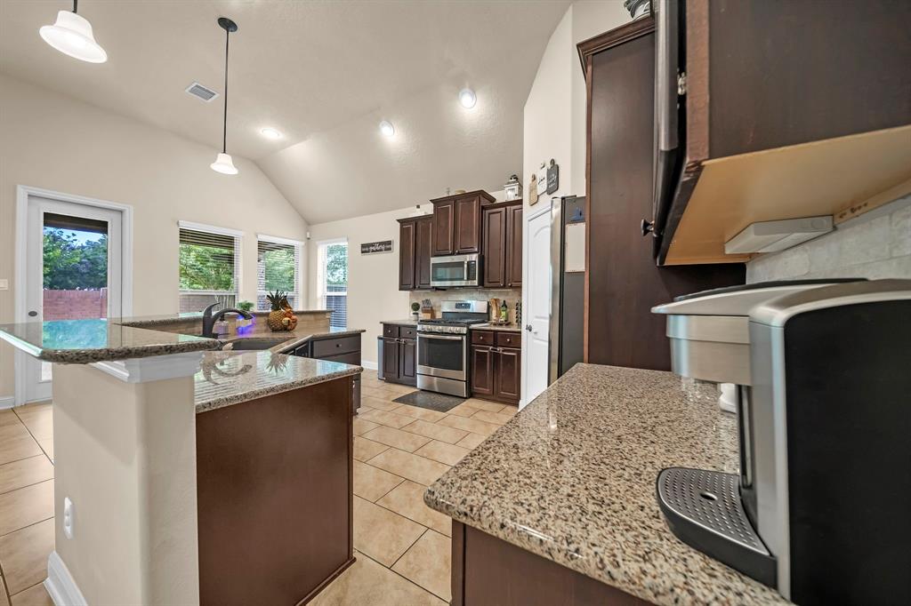 18610 Fairmont Springs Court, Cypress, Texas image 18