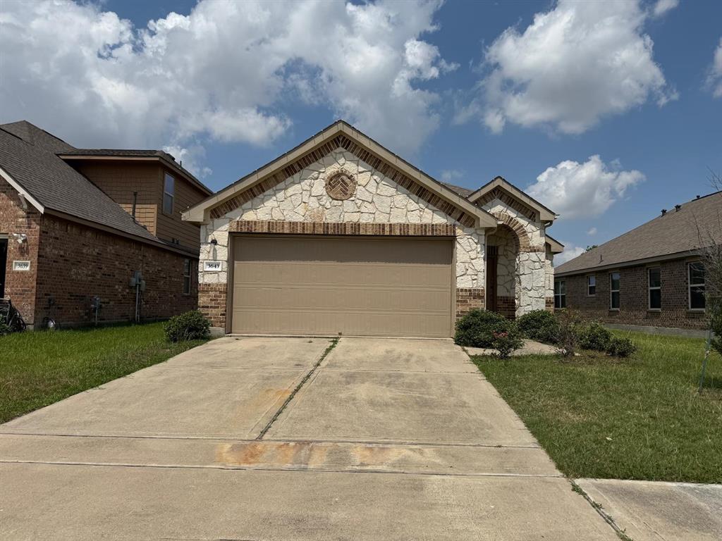 3643 Goldleaf Trail Drive