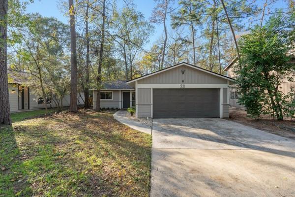 33 Night Hawk Place, The Woodlands, Texas image 1