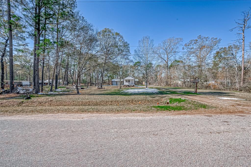 17858 Split Oak Circle, New Caney, Texas image 8