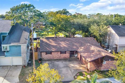 A home in Kemah