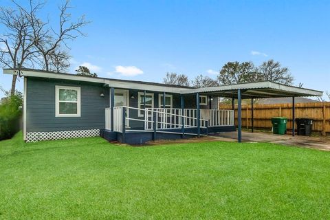 4622 Firnat Street Houston TX 77016