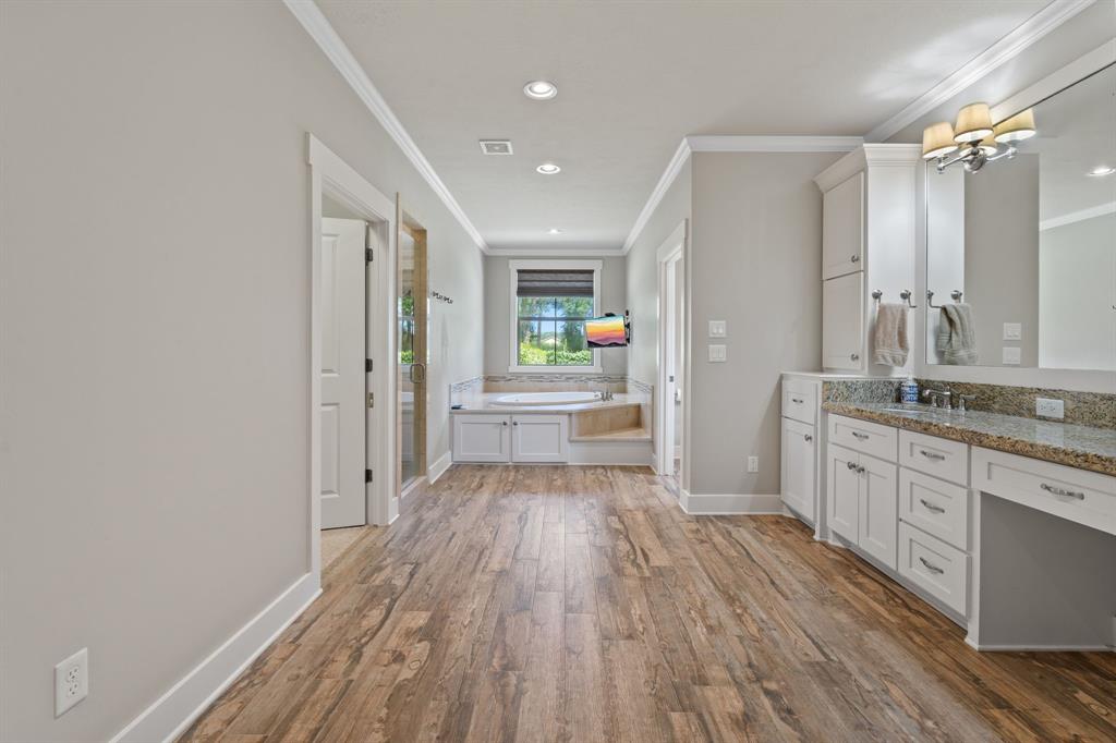 23321 Seber Lane, Tomball, Texas image 35