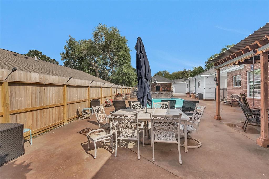 303 Beaumont Drive, Magnolia, Texas image 40
