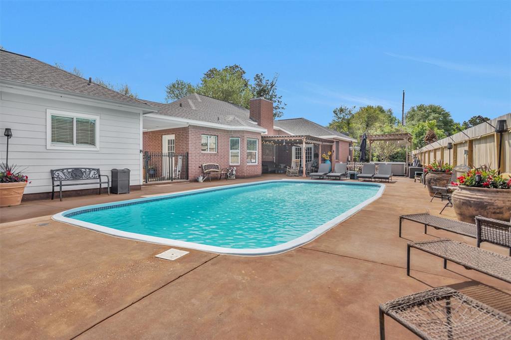 303 Beaumont Drive, Magnolia, Texas image 34