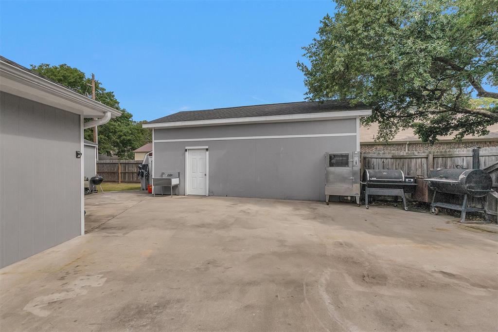 303 Beaumont Drive, Magnolia, Texas image 43