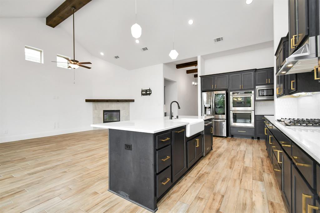 6419 Prairie Landing Boulevard