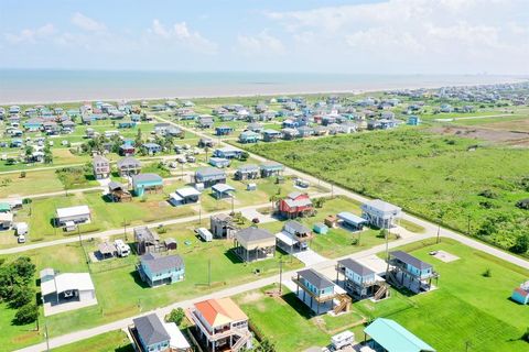 A home in Port Bolivar