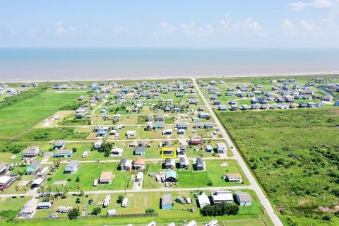 A home in Port Bolivar