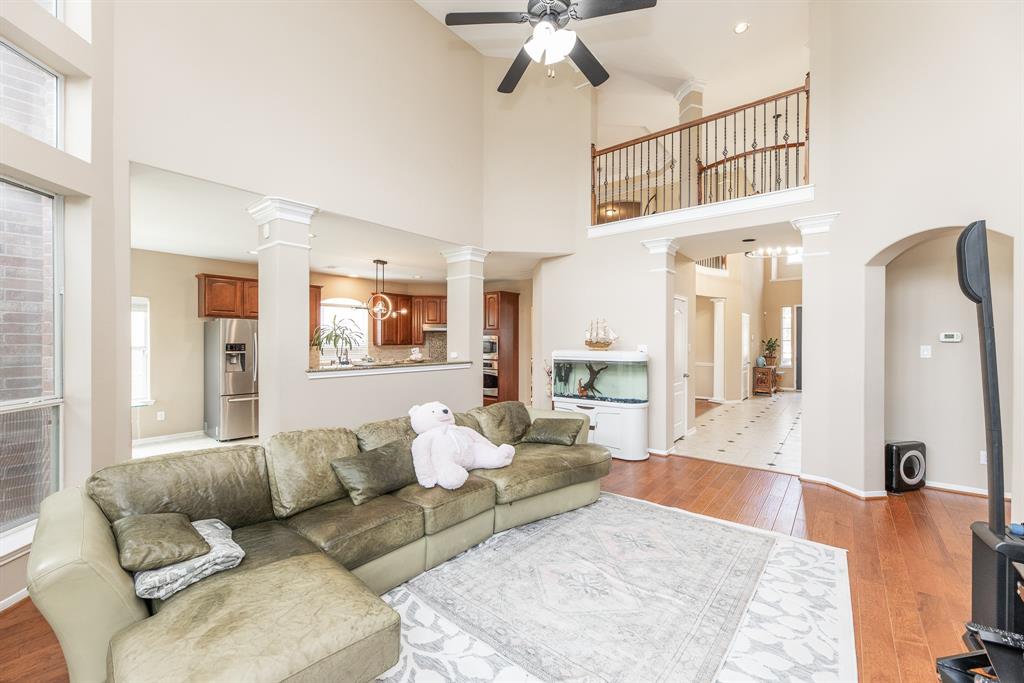 13422 Great Creek Drive, Pearland, Texas image 9