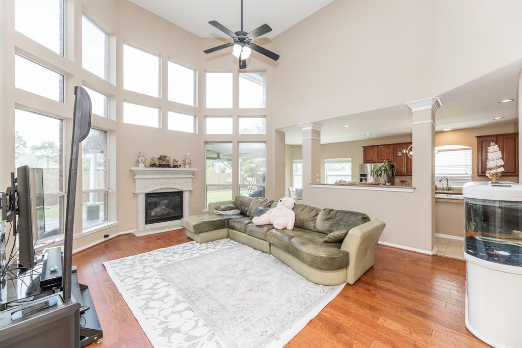 13422 Great Creek Drive, Pearland, Texas image 11