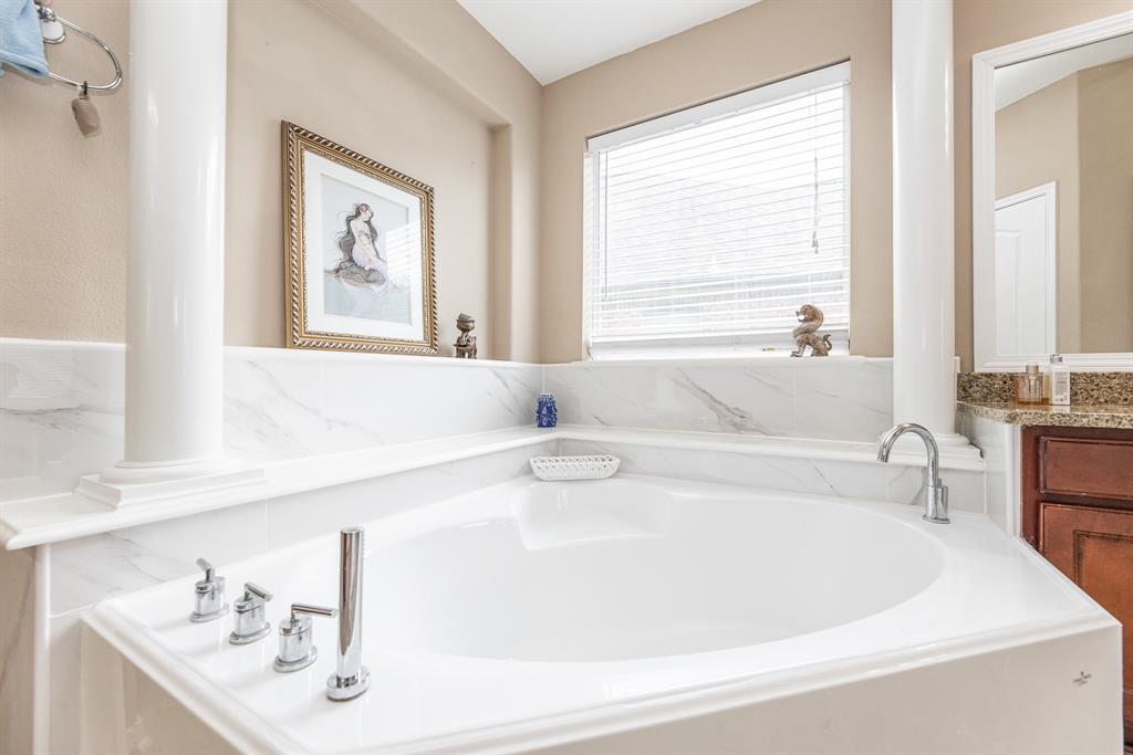 13422 Great Creek Drive, Pearland, Texas image 21