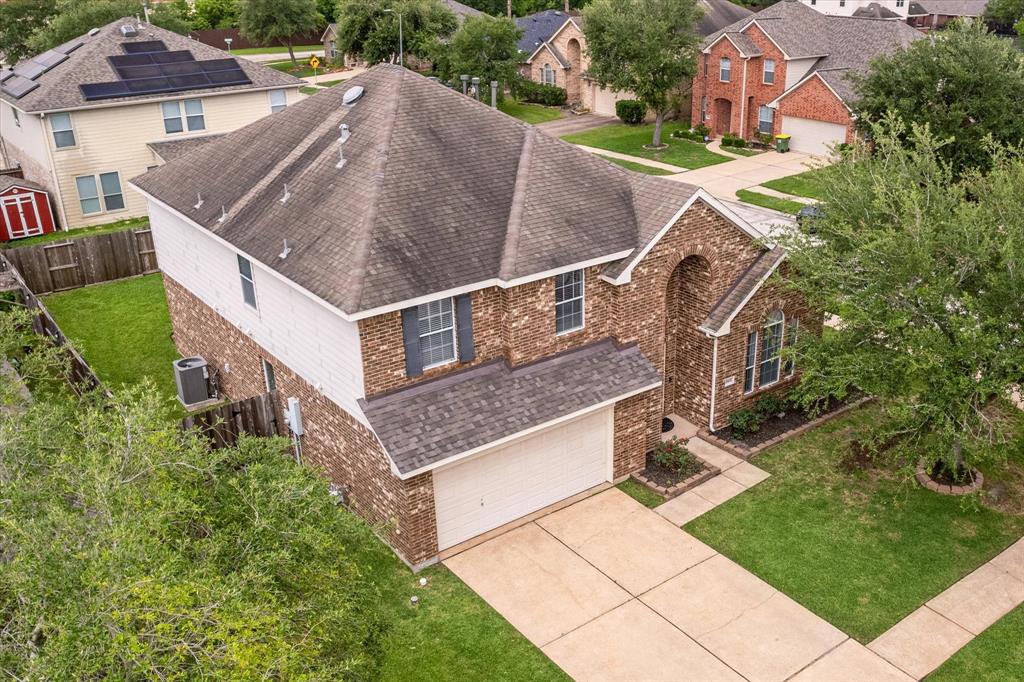 2602 Courtyard Lane, Pearland, Texas image 32