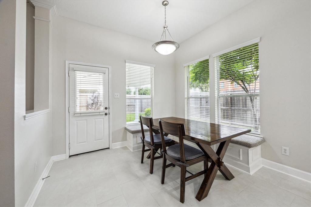 2602 Courtyard Lane, Pearland, Texas image 18