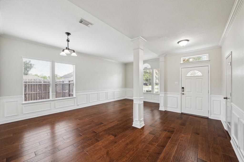 2602 Courtyard Lane, Pearland, Texas image 4