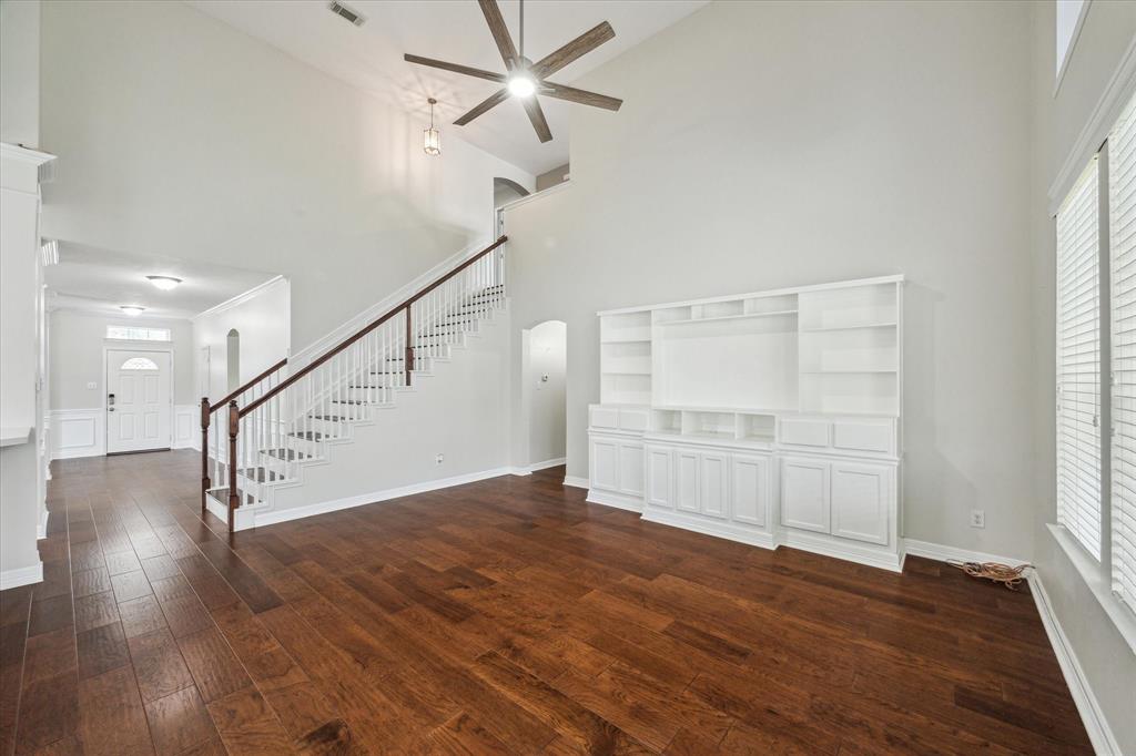 2602 Courtyard Lane, Pearland, Texas image 7