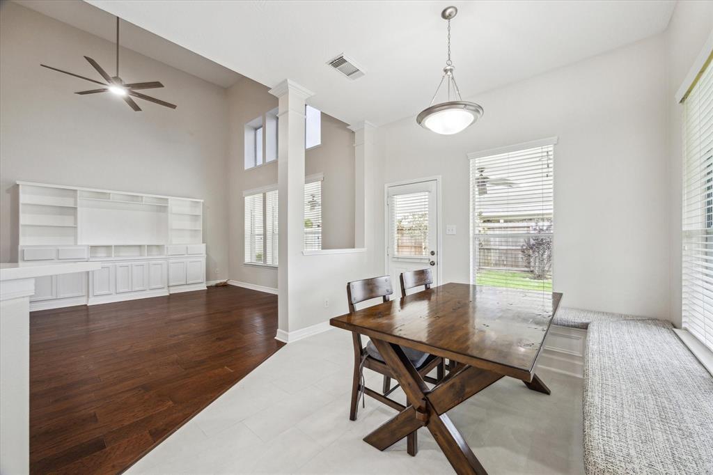 2602 Courtyard Lane, Pearland, Texas image 17