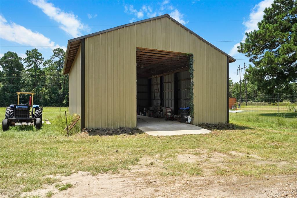 19493 Keenan Cutoff Road, Montgomery, Texas image 5