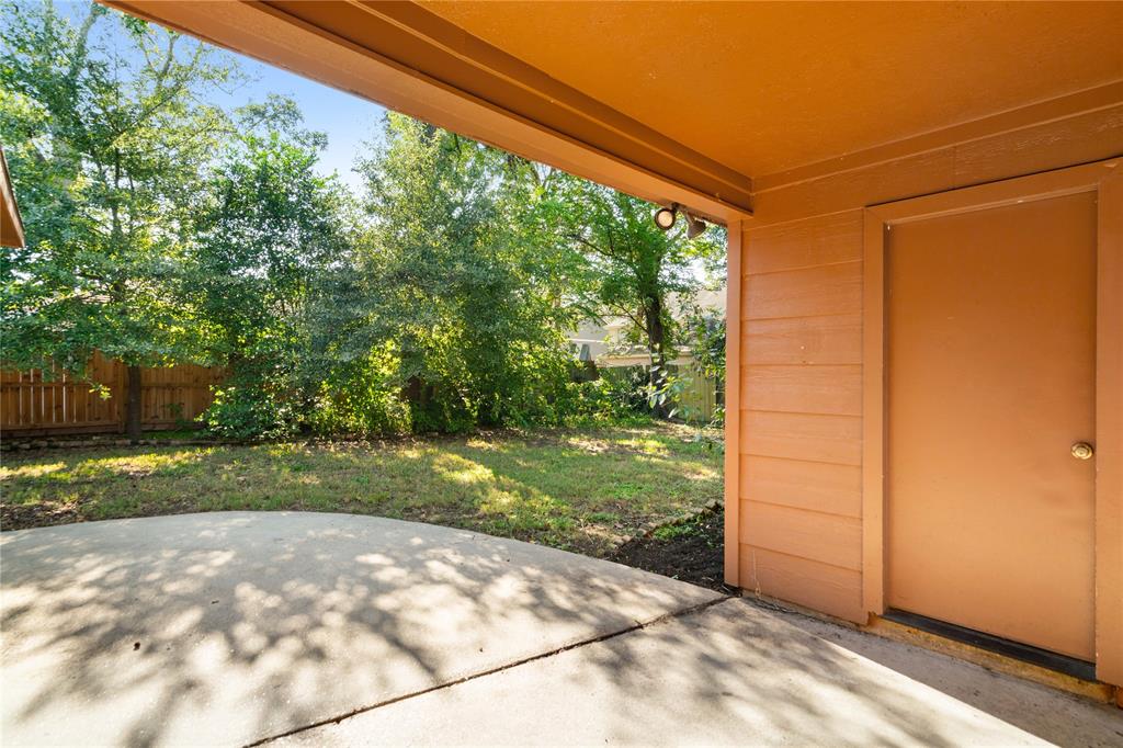 5518 Enchanted Timbers Drive, Humble, Texas image 35