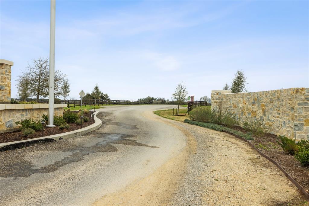 108 Turney Trace, Round Top, Texas image 7